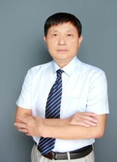 上海市福建商會(huì)副會(huì)長、上海市福建商會(huì)房屋租賃分會(huì)會(huì)長、 上海浩麗投資管理有限公司董事長 丁金友